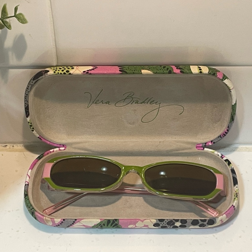 Vera Bradley Retired Priscilla Pink Hardshell Case with Sunglasses